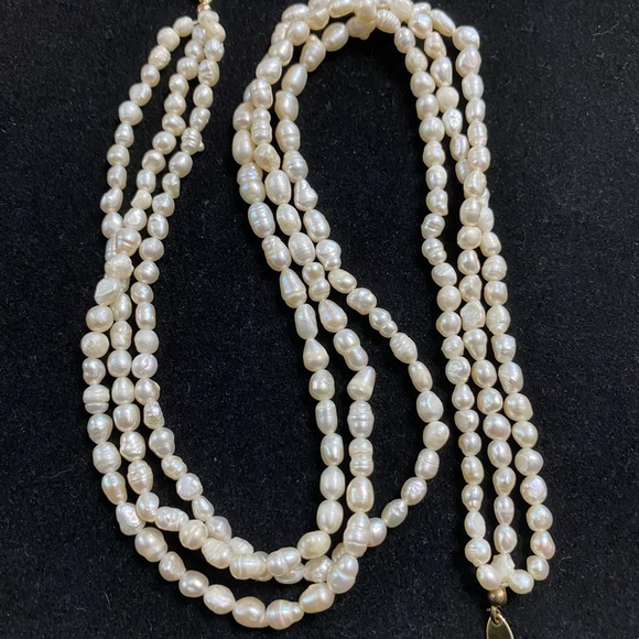 VTG 1950’s Genuine 18” 3 Strand Seed Pearls with 10K Clasp Necklace Final Price - Picture 4 of 12